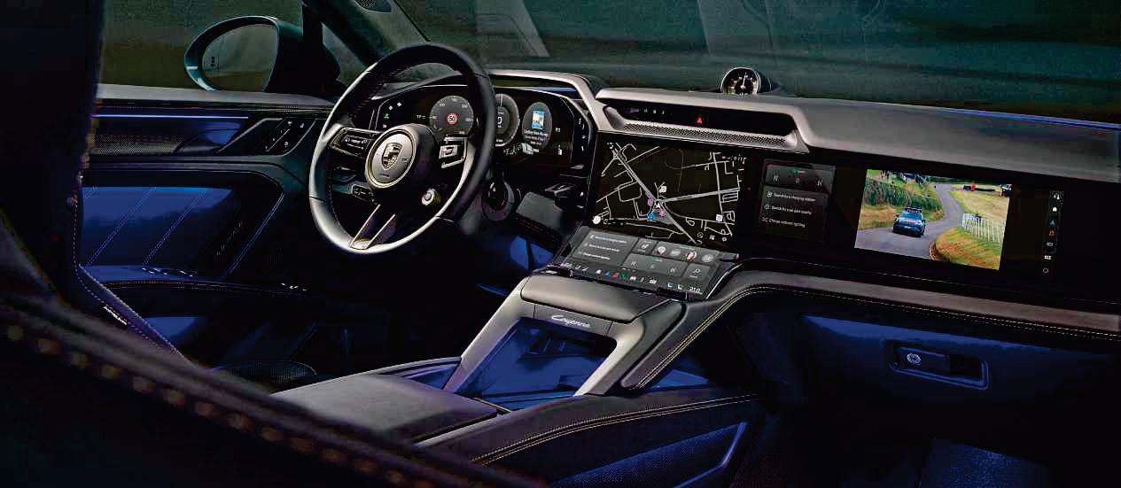 Incredible world firsts for new Porsche Cayenne's dashboard